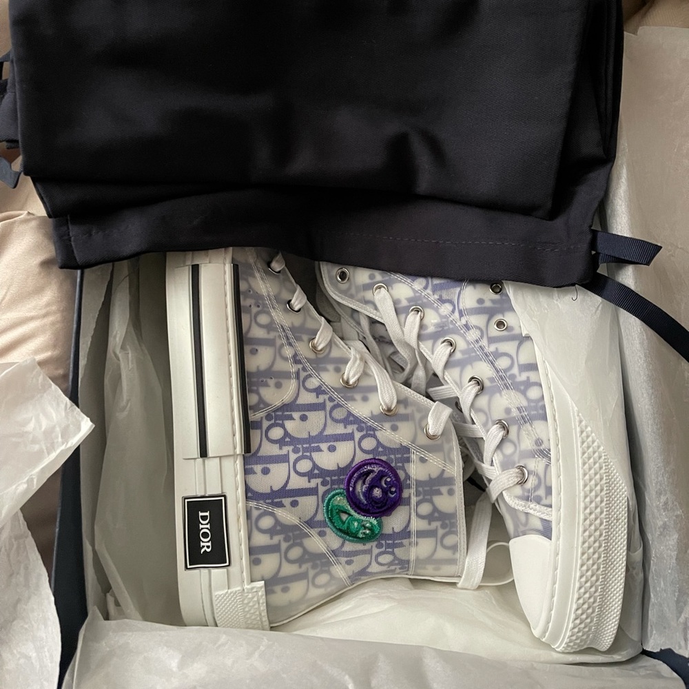 New Christian Dior’s Only worn Once, With Box